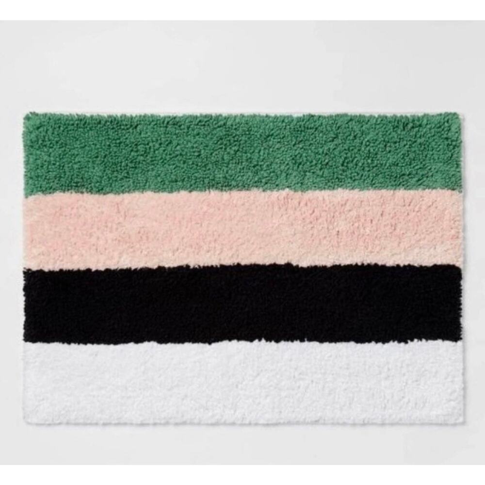 Room Essentials Bath Rug 17" x 24" NEW